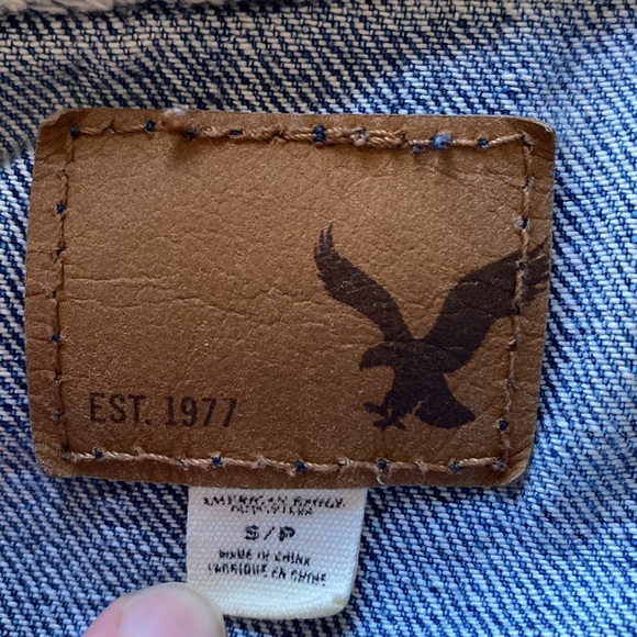 2/$50 🌈 EUC American Eagle Denim/Hoodie Jacket, Size Small - Picture 3 of 12